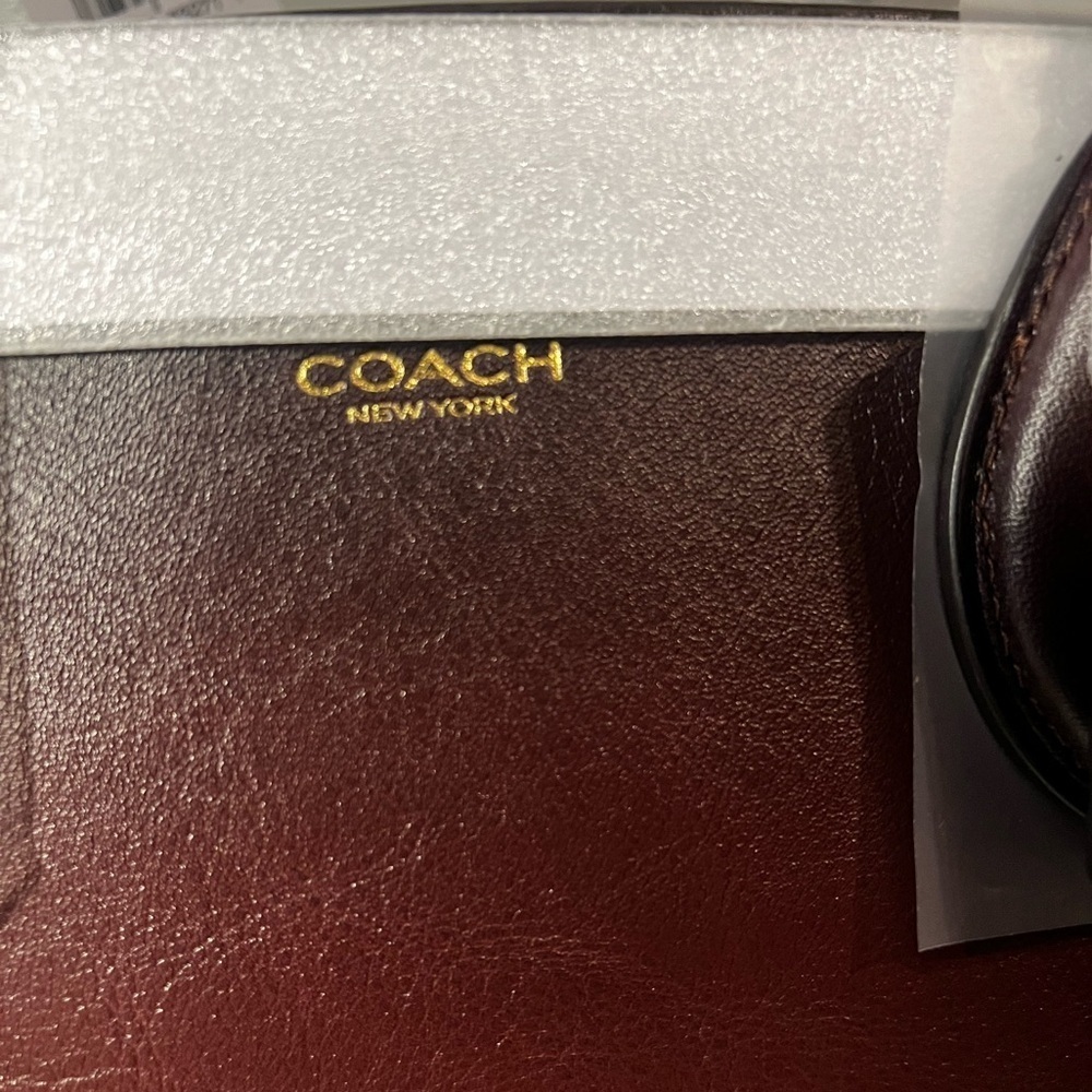 Coach Soft Empire Carryall Bag 40 Merlot - Picture 8 of 17